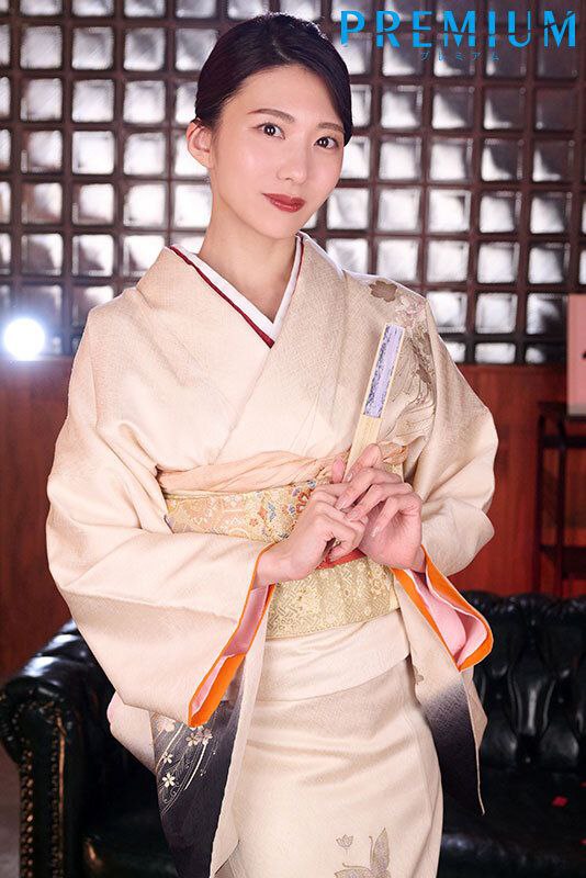 CRDD-024 ボクの彼女は欧米金髪美少女個撮種付けアジアンザーメン ステラ
